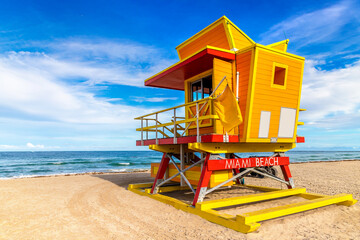 Sticker - Lifeguard tower in Miami Beach