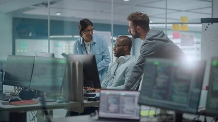 Leinwandbilder - Diverse Group of Professionals Meeting in Modern Office: IT Programmers Use Computer, Talk Strategy, Discuss Planning. Specialists Create Innovative Software. Slow Motion Static Wide