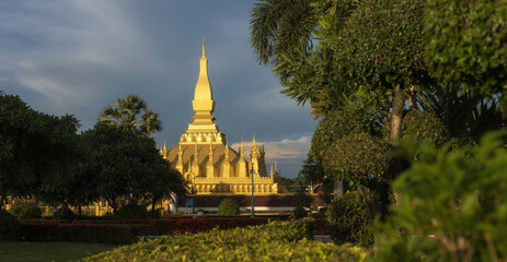 Wall Mural - Pha That Luang Vientiane Golden Pagoda in Vientiane, Laos. sky background beautiful.