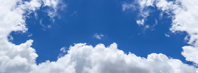 Wall Mural - many white clouds in the blue sky	