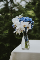 Wall Mural - bouquet of white flowers