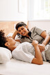 © (JLco) Julia Amaral - Couple chatting in bed