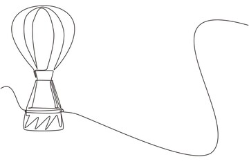 Poster - Continuous one line drawing Airballoon airway travel transport. Air ship with cabin. Flying hot air balloon in sky. Air balloon festival. Romantic summer travel. Single line draw design vector graphic