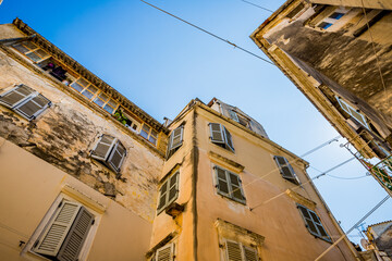 Canvas Print - Dans les rues de la vieille ville de Corfou