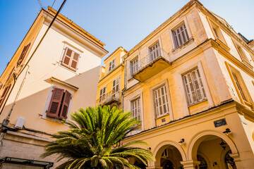 Canvas Print - Dans les rues de la vieille ville de Corfou