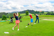 © ARochau - Golf-Flight beim Training auf der Driving-Range