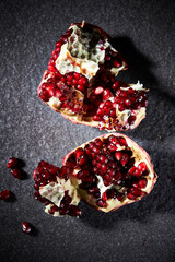 Canvas Print - Fresh pomegranate seeds on marble