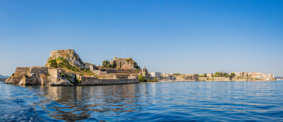 Poster - Panorama du Vieux Fort de Corfou vu depuis la mer