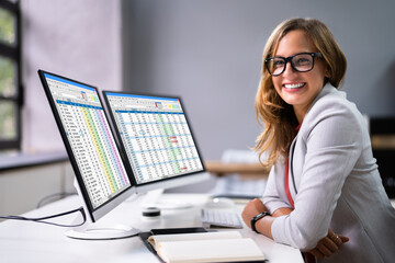 Poster - professional data analyst