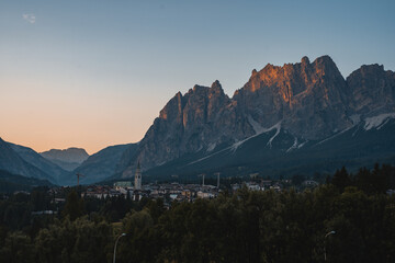 Wall Mural - sunset in the mountains