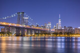 Fototapeta Mosty linowy / wiszący - New York City Skyline at Night