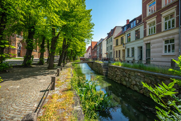 Canvas Print - sightseeing tour in Wismar, old toen and harbour