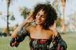 © Rawpixel.com - Beautiful woman posing in the park