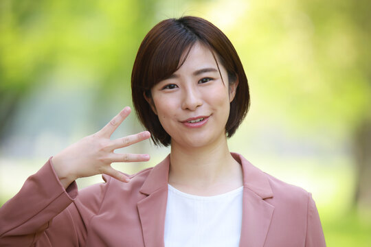 	手話の指文字「よ」