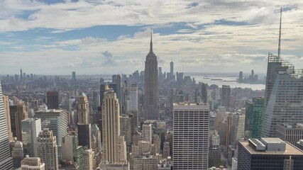Fototapete - September 2021 New York City Manhattan midtown buildings skyline timelapse zoom out