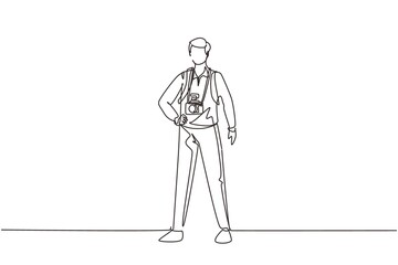 Poster - Single one line drawing photographer standing with camera digital photo. Pictures made by employees, photographs by cameraman. Man experts job. Continuous line draw design graphic vector illustration