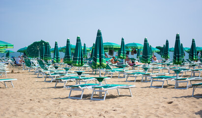 Wall Mural - umbrellas on the beach