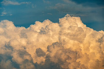 Wall Mural - cluodscape sky background over the blue sky