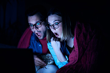 Wall Mural - couple movie night horror laptop popcorn love watching entertainment