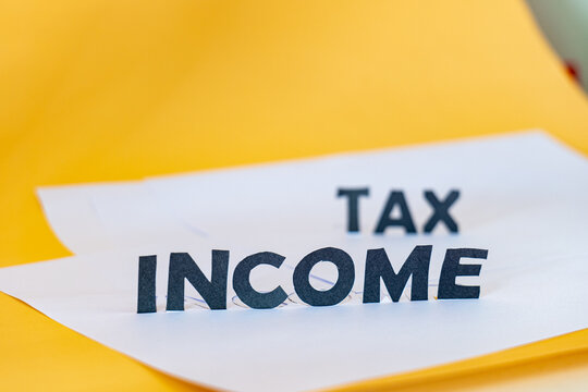 when doing business You probably focus on income. But you never focus on taxes. It's like an image that has only one focus.