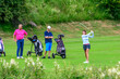 © ARochau - Familie beim gemeinsamen Golfspiel
