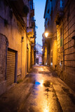Fototapeta Uliczki - Taranto old city streets at night