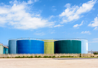 Storage tanks in an oil terminal