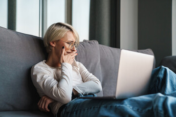 Wall Mural - Upset frustrated mid aged blonde woman