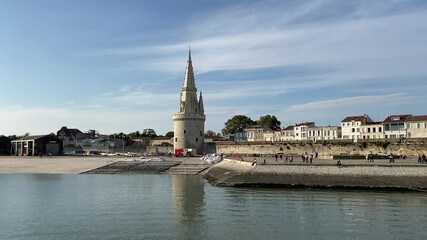 Poster - Tour de la Lanterne à La Rochelle vue depuis le chenal, Charente-Maritime