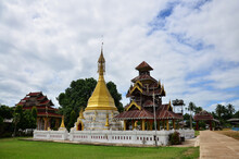 Ancient Ruin Chedi Stupa Of Wat Tor Pae Temple Pagoda For Thai People And Foreign Travelers Travel Visit Respect Praying Buddha God In Khun Yuam District Of Mae Hong Son Province, Northern Thailand
