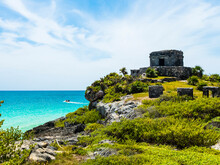 Mexico, Yucatan, Riviera Maya, Quintana Roo, Tulum, Archaeological Ruins Of Tulum