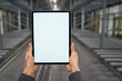 © Bartek Szewczyk/Westend61 - Close-up of businesswoman holding tablet in factory