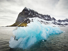 Norway, Spitsbergen, Prins Karls Forland, Iceberg