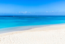 Greater Antilles, Grand Turk Island, Cockburn Town, White Sand Beach