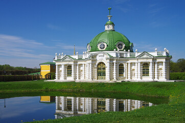 Wall Mural - MOSCOW, RUSSIA. Kuskovo estate of the Sheremetev family in spring day