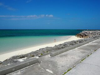 Canvas Print - the beautiful 17end beach of shimojishima airport in Okinawa, Japan