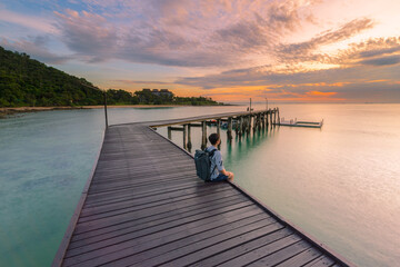 Wall Mural - sunset seascape of khao laem ya day time, rayong, thailand, lockdown.