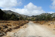 L'arrivée du chemin muletier sur le plateau du Lassithi à Kato Metochi en Crète