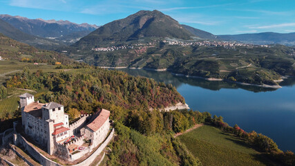 Sticker - castello lago val di non cles trentino 