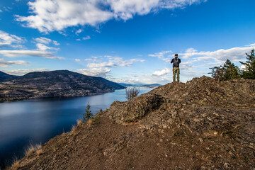 Wall Mural - Okanagan Valley in British Columbia and Hiker