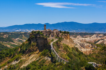 Wall Mural - Village Civita di Bagnoregio in Italy