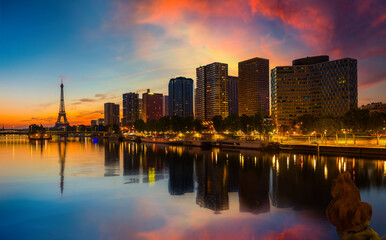 Fototapete - Beautiful sunset over Paris