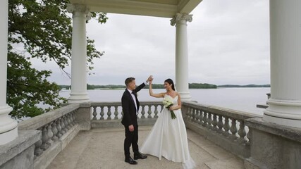 Poster - An HD of the Bride and Groom Dance moments. Trakai, Lithuania