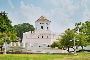 Wall Mural - Phra Sumen Fort at Santichai Prakan Park in Bangkok. Built in 1783 to defend against potential naval invasions.