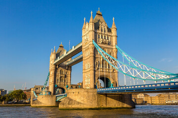 Wall Mural - Tower Bridge in London