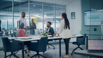 Aufkleber - Multi-Ethnic Office Conference Room Meeting: Multicultural Team of Four Creative Entrepreneurs Talk, Discuss Growth Strategy. Diverse Young Businesspeople work on Digital e-Commerce Startup. Wide Shot