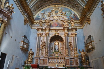 Wall Mural - Interior of the temple of Minerva in Assisi, Italy