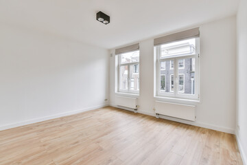 Canvas Print - Empty room windows of the apartment