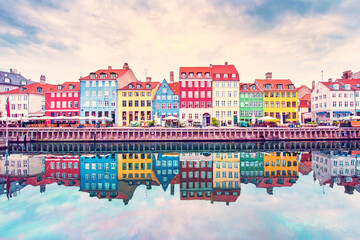 Wall Mural - breathtaking beautiful scenery with boats in the famous nyhavn in copenhagen, denmark at sunrise. ex