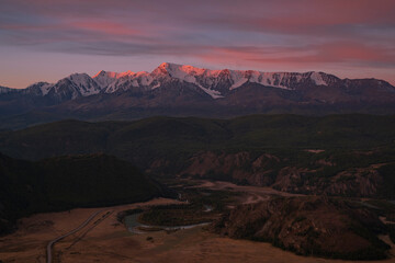 Wall Mural - sunset in the mountains